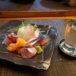居酒屋まるこ - 刺身盛り合わせ