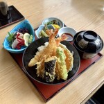 Kihachisou - 天丼 1,400円(税込)