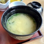 Kihachisou - 鉄火丼(1,400円/税込)につく汁物