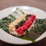 USHIGORO S. - 厳選赤身と子持ち昆布の手巻き