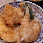 そば処 味奈登庵 - 若どりの天丼　ピーマンは旨かった