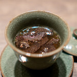 USHIGORO S. - スッポンと牛のトリュフコンソメ