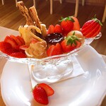 RunRun Farm Cafe&Gallery - 料理写真:プリンセス・プリンアラモード