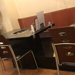 香叙苑 - 店舗内観。