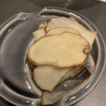 北海道焼肉 北うし - 菊芋の酢漬け