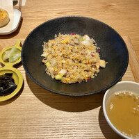 ブリル飯店 - ブリル炒飯セット(チャーシュータルト)
