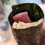 鮨おにかい - マグロの鉄火巻（ピンボケ残念；；）