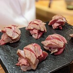 鮨おにかい - 赤身、中トロ、大トロの炙り、一塊を後ほど鉄火巻に。。