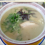 十割亭 - 「豚骨十割ラーメン」550円