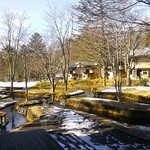 星のや軽井沢 - 水路や滝がめぐる庭