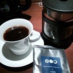 星のや軽井沢 - フレンチプレスとコーヒー