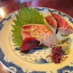 炭火割烹 蔓ききょう - お刺身