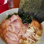 Kanehiroya - 全部のせラーメン＆ほうれん草