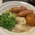 花くじら - かいわれ、糸こん、ウィンナー、UFO