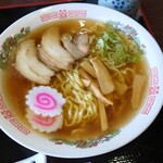 道の駅 夜叉ヶ池の里さかうち レストラン - ラーメンは普通な醤油味