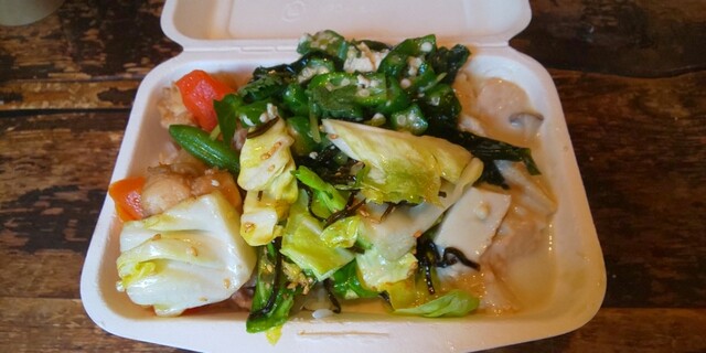 365 Salongo Cafe photo 2