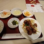 陳さんの盛興飯店 - 