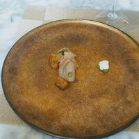 La Brianza - 熟成鯛のカルパッチョはレモンが効いてます