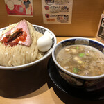 すごい煮干ラーメン凪 西新宿七丁目店 - 