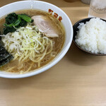 横浜ラーメン 町田家 - 