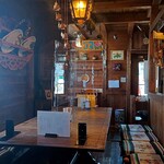 グラナダ - 店内