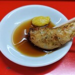 新ちゃん - ぎょうざ　カラシ酢醤油