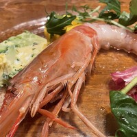 キャトルラパン　神戸三宮 - エビがデカい