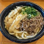 あずみうどん - 肉ごぼう天うどん 670円