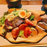ターンテーブル - 