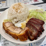 香港 贊記茶餐廳  - 燒味雙拼飯（叉焼と皮付きローストポークライス）