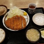 とんかつ有馬 - リブロースカツ定食 ￥1,880