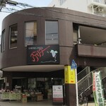 アデリータ - 店の外観