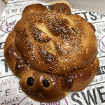 ベーカリーフレンドオクセ - 料理写真:カメさん（チョコクリーム入り）