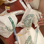 ラッキーピエロ 函館駅前店 - 