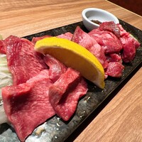 肉と日本酒いぶり 有楽町店 - 