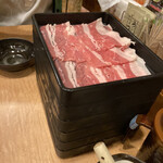 Shabushabu Sukiyaki Dontei - お肉