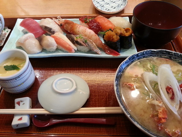 はなまる系列 回らないお寿司やさん By Samasamaのココロ 四季 花まる 時計台店 大通 寿司 食べログ