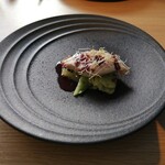 La Prima Pagina - 前菜の古白鶏のコンフィ スーゴディポッロ♪