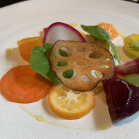 ラ・ボンヌターブル - 