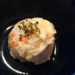 うみからそらへ - 小鉢はポテトサラダ