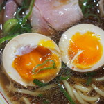 中華そば 丸岡商店 - 煮卵