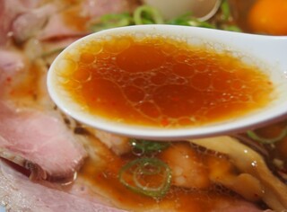 Chuukasoba Maruokashouten - 中華そば 肉増し（スープ）