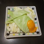 焼鳥 日高 - 生キャベツ（味噌マヨ）130円