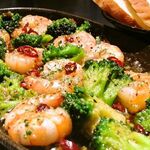 全席個室居酒屋 肉寿司食べ放題 肉ヤロー - 