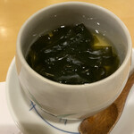 味乃しゅうか - 細目昆布茶碗蒸し　中には煮鮑