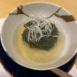 味乃しゅうか - ヨモギ饅頭