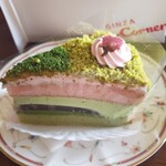 Ginza Koji Kona - 桜と抹茶と餡のケーキ