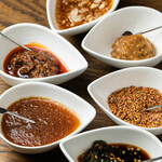 5 types of Steak sauce and condiments