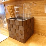 らぁめん 一福 - 卓上。