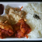 蔵出醤油からあげ本舗 いのいち - 激辛あいもり弁当(激辛からあげ2個、旨塩からあげ2個)(ご飯特盛り 400㌘)